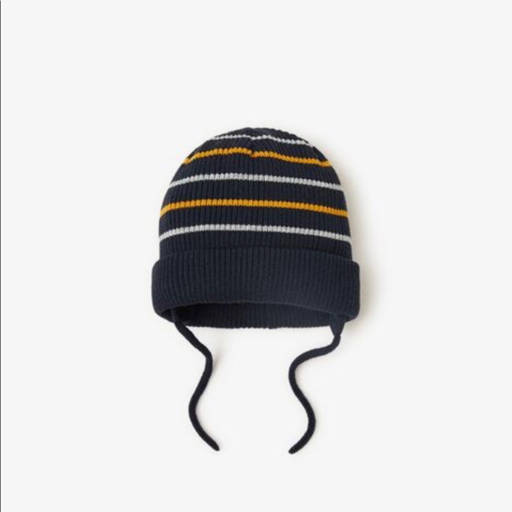👦🏻👧🏻NWOT Zara striped winter beanie hat 3-5